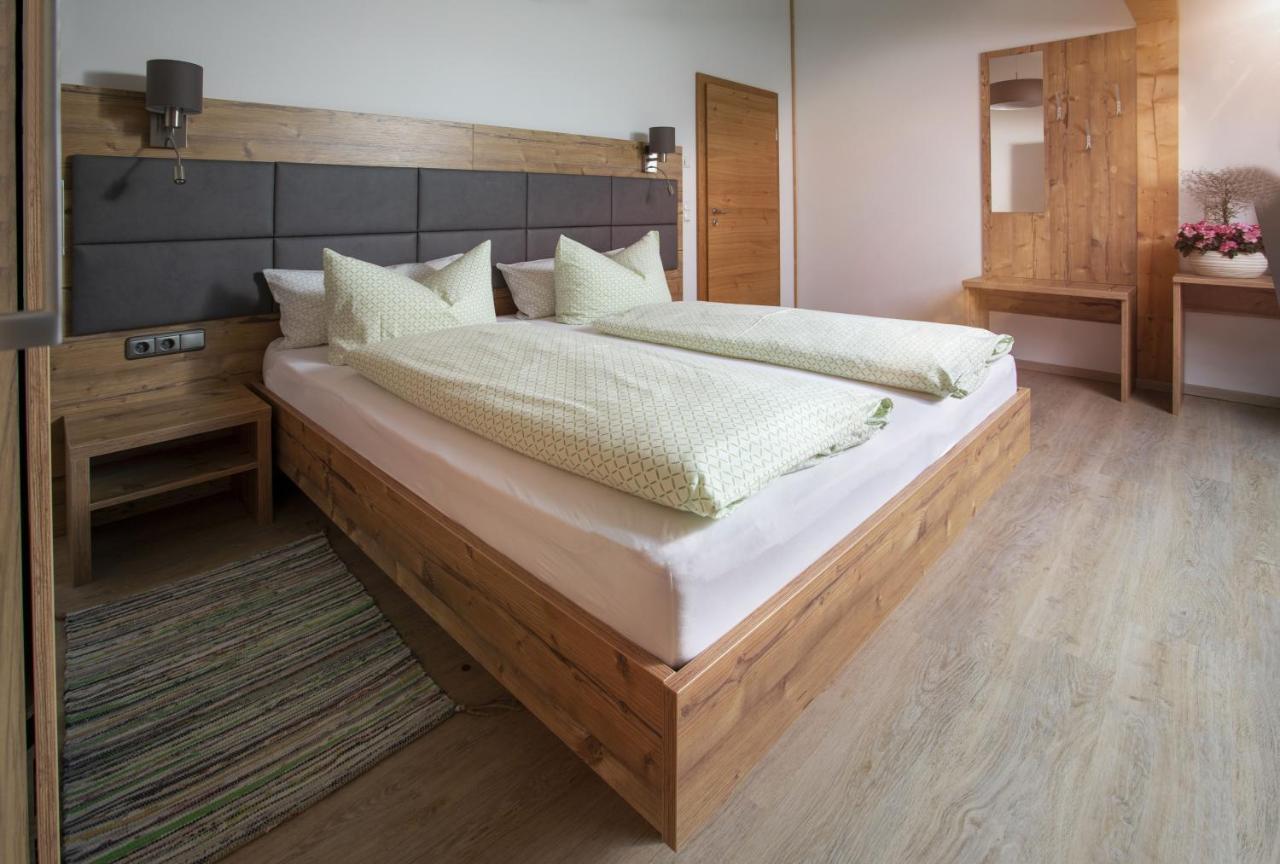 Pension Bernhardhof Otterfing Екстериор снимка