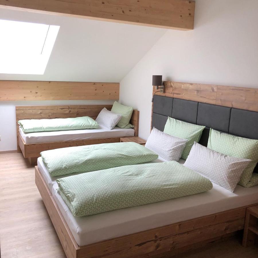 Pension Bernhardhof Otterfing Екстериор снимка